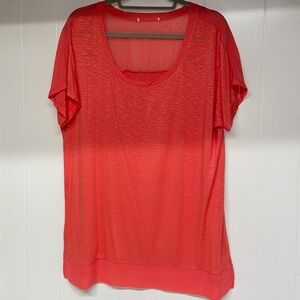 Women’s Lightweight Tee